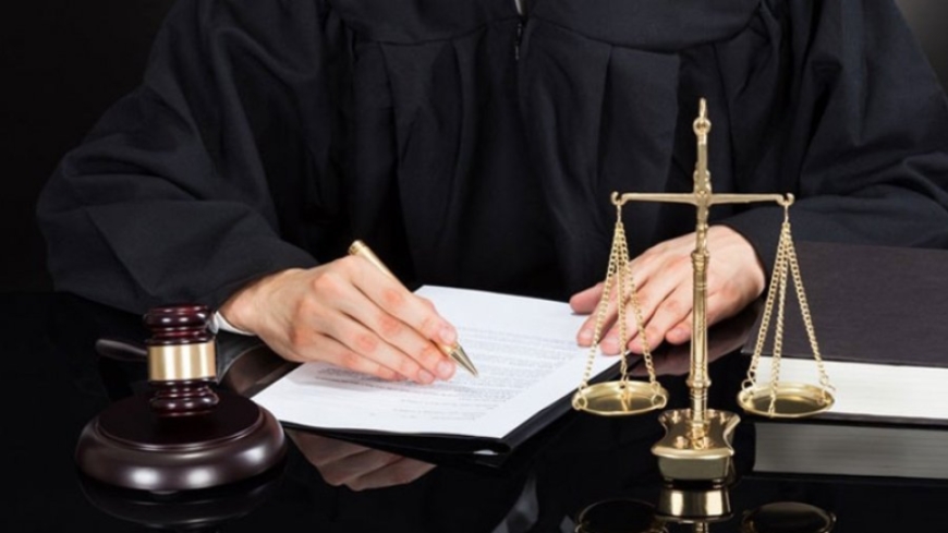 قضية شحنة النصف طن من المخدرات: الإفراج عن موظف الديوانة