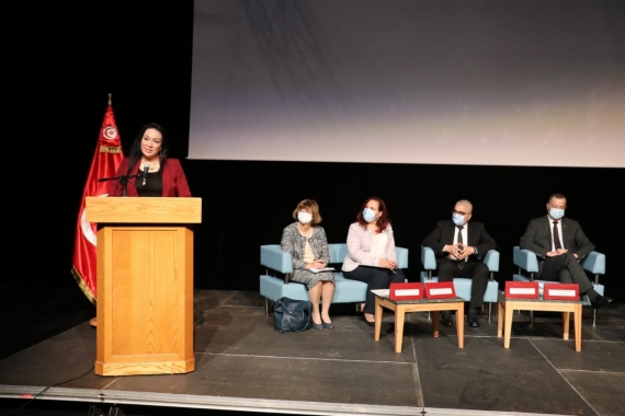 وزيرة الطفولة أمال بلحاج موسى : سنة 2021 سجّلنا 194 محاولة انتحار للأطفال