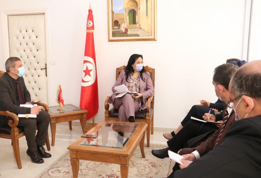 حول &quot;الاتجار بالأطفال في تونس&quot;