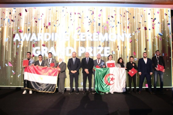 هواوي تُنظّم حفْل توْزيع جوائز " "Huawei ICT Competition 2024-2023