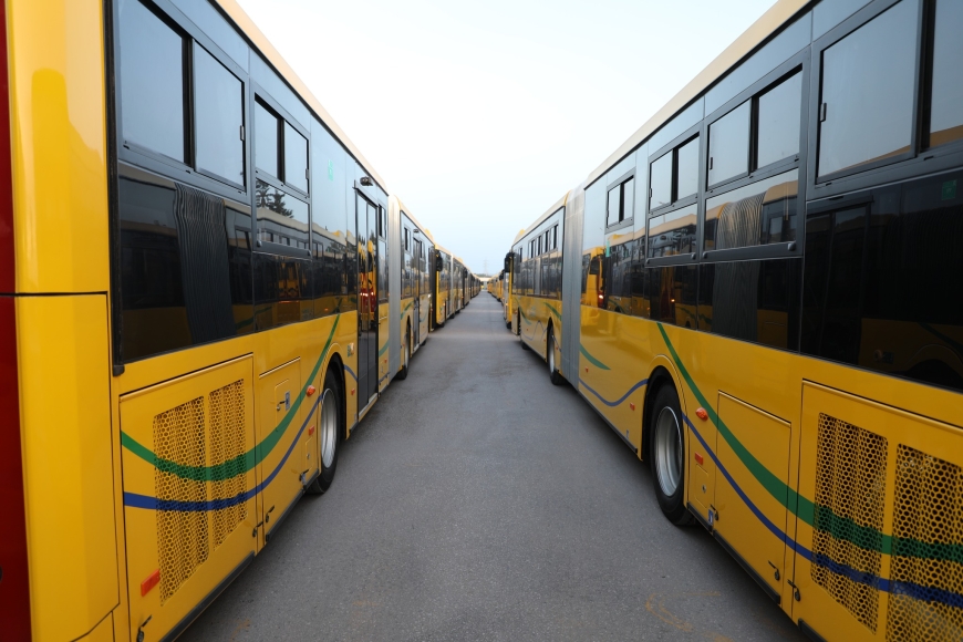 إضراب قطاع النقل البري للمسافرين: وزارة النقل تُسخر عددا من الأعوان وتمنح تراخيص استثنائية لسيارات اللواج والتاكسي الجماعي