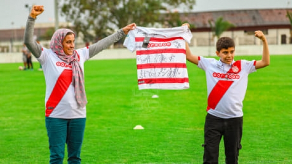 النادي الافريقي يكرم الطفل "ميدو" ووالدته.