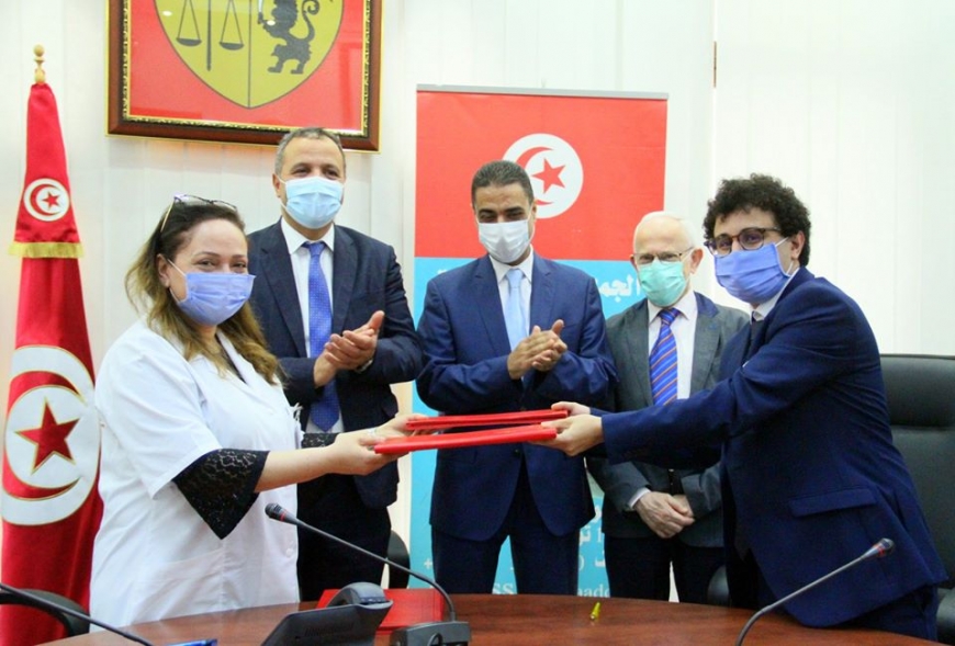 تطبيقة &quot;إحمي&quot; للحدّ من انتشار فيروس كورونا